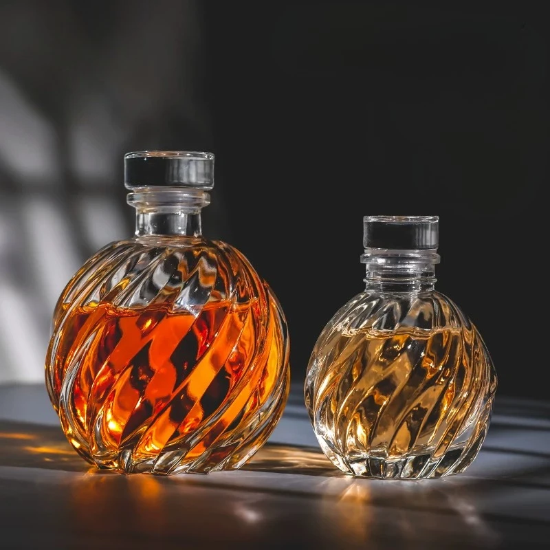 New crystal cover empty bottle for bubble wine, homemade wine, small wine bottle, small fresh and beautiful glass bottle
