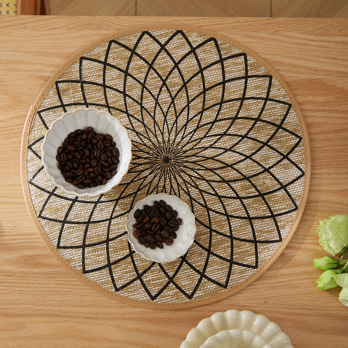 

4/6/8/12pcs Artistic Jute Place mats Printed Placemats with Faux Leather Edges , Heat Insulation Mats, Decorative Mats