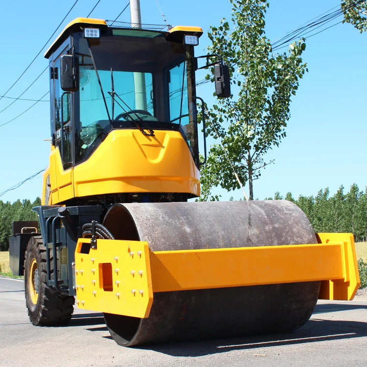 Afbeelding 3: 4 Ton Mini Wegwals Compactor 80KN Bouwmachine met Mechanische Aandrijving Dubbele Trommel Motorpomp Kerncomponenten Te Koop
