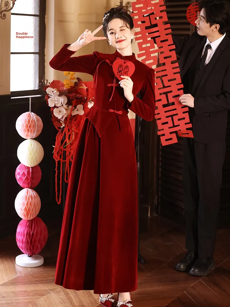 

Новое китайское бархатное свадебное платье с длинными рукавами, цвета красного вина, на заказ, для церемоний, для женщин