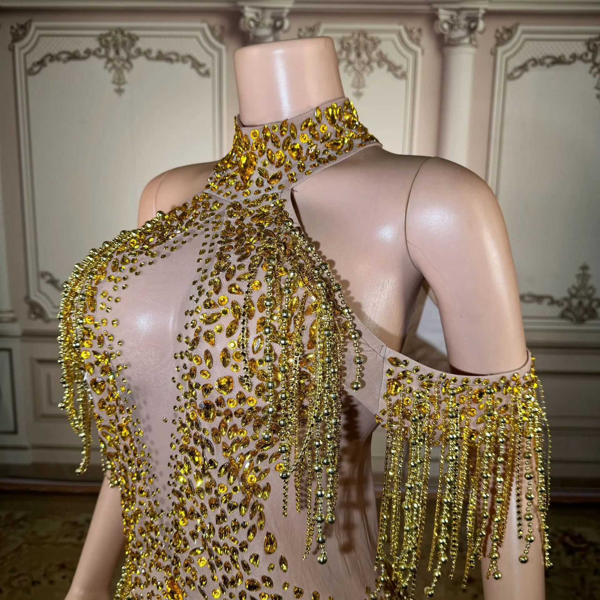 

Блестящее золотое платье с бахромой и высокой талией для латиноамериканских танцев, короткое платье для певиц и танцовщиц в баре