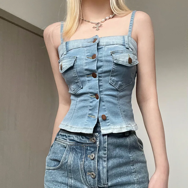 Imagem -04 - Camisola Jeans Industrial de Bolso Feminina Colete com Seios Estilo Americano Top Curto Fino Moda Garota Quente Novo Verão 2024