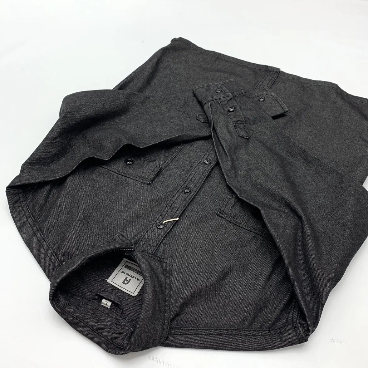 Men's Heavyweight Black Washed Denim Workwear Shirt Amekaji Style 100% Cotton Washed Loose Fit Straight Hem Overshirt for Fall