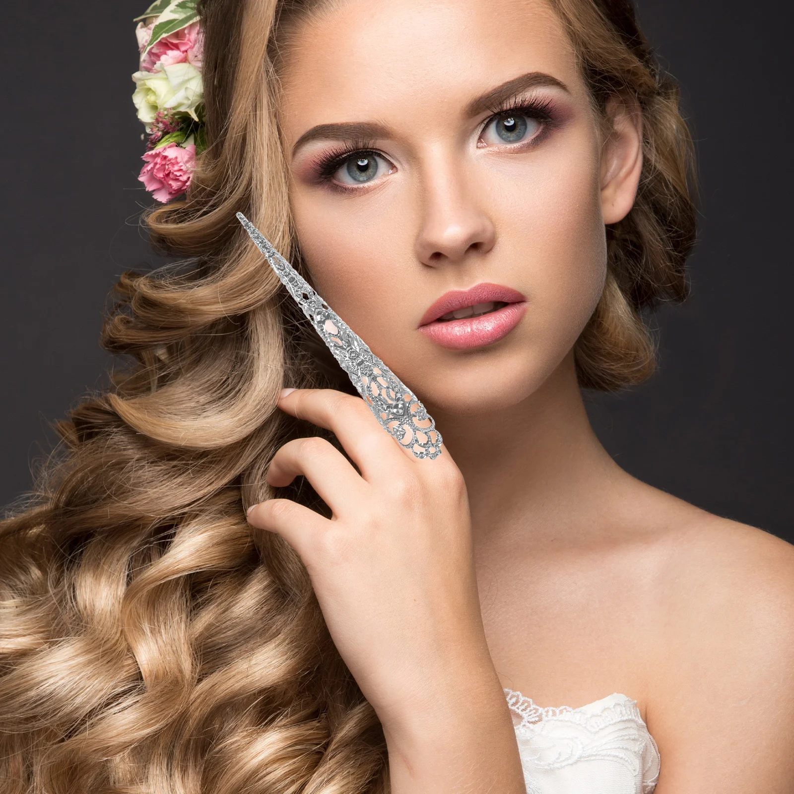 

10Pcs Long Hollow Finger Iron Fake Nails Party Costume Fingertip Covers Cosplay Finger Protectors