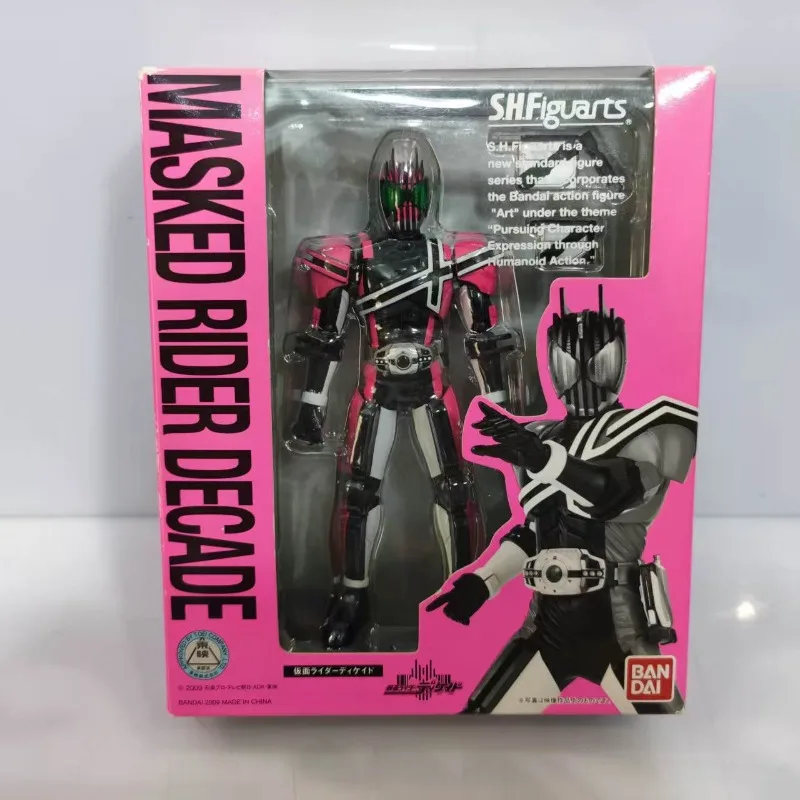 En Stock Original Bandai Banpresto Kamen Rider jinete enmascarado década Anime modelo de figuras de acción juguete adorno de escritorio coleccionar regalos