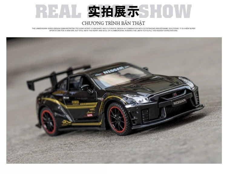 1:32 GTR avec son et lumière retirer jouet modèle de voiture de sport ornement moulé sous pression modèle de voiture en alliage à collectionner