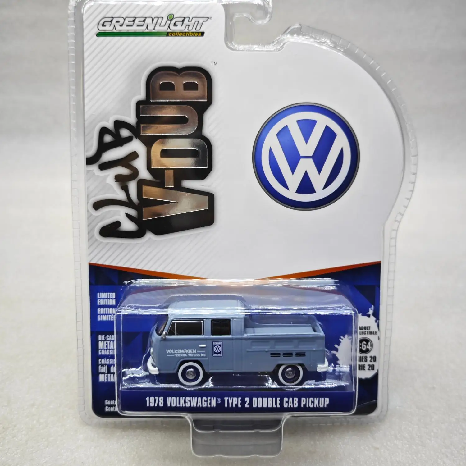 

GreenLight 1:64 Club Vee-Dub Series 20-1978 Volkswagen 2-Type Dual Cab Pickup-Services Diecast Alloy Car Model Collectible Gift