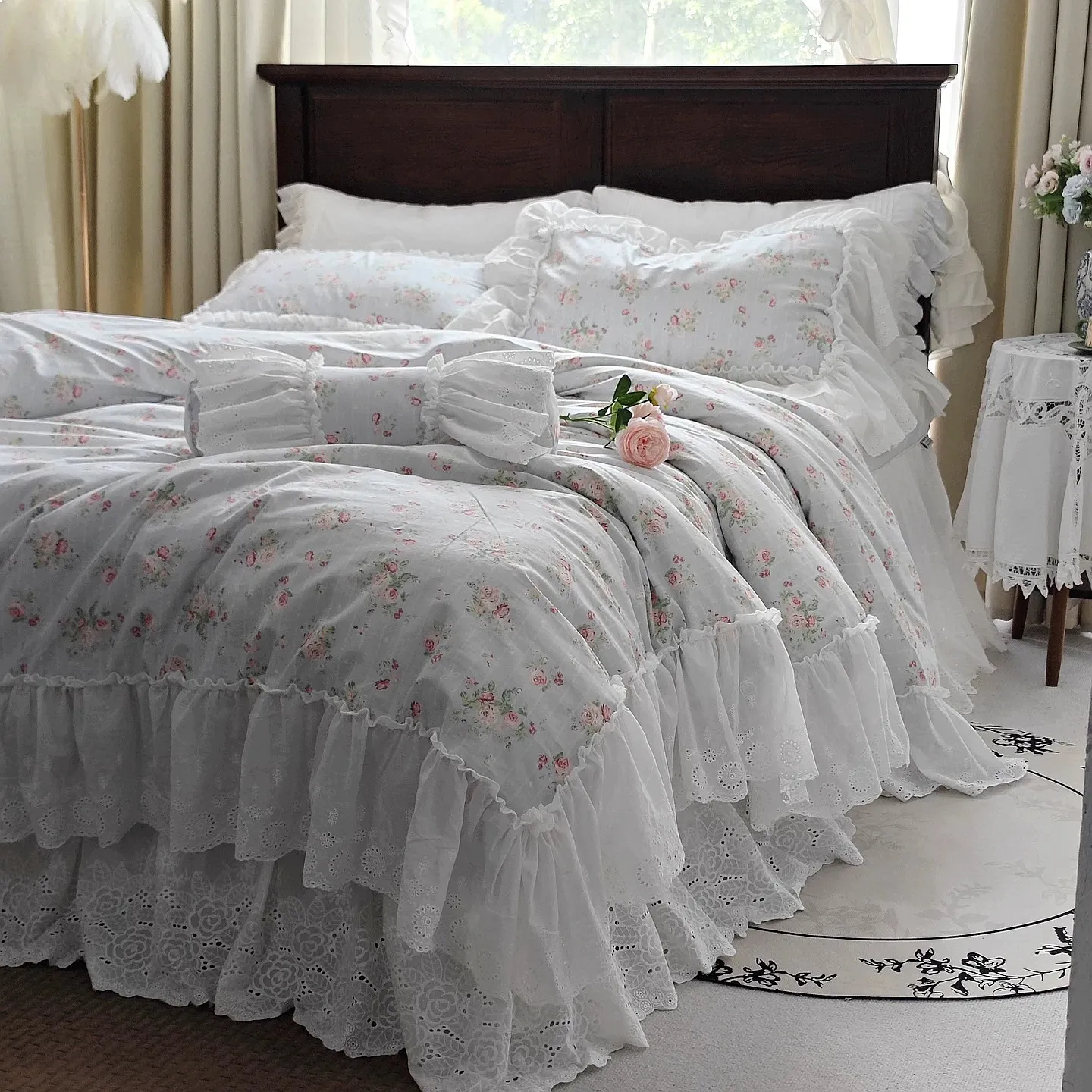 French Princess Style Floral Embroidered Cotton Bed Skirt 4Pcs Bedding Set