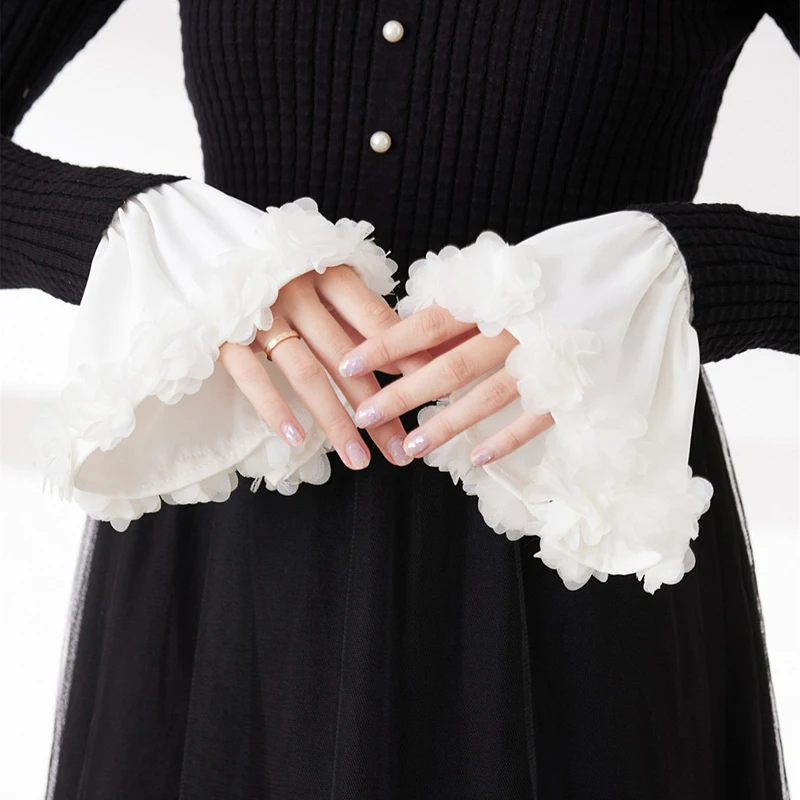 

Dreamy Floral Trumpet Sleeve Pair, Detachable Bubble Sleeves with Ruffles, Elegant False Flared Cuff Gifts
