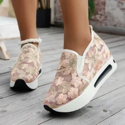 New Solid Color Fashion Solid Color Embroidery Shoes for Women 2024 Spring Summer Breathable Mesh Platform Women's Shoes