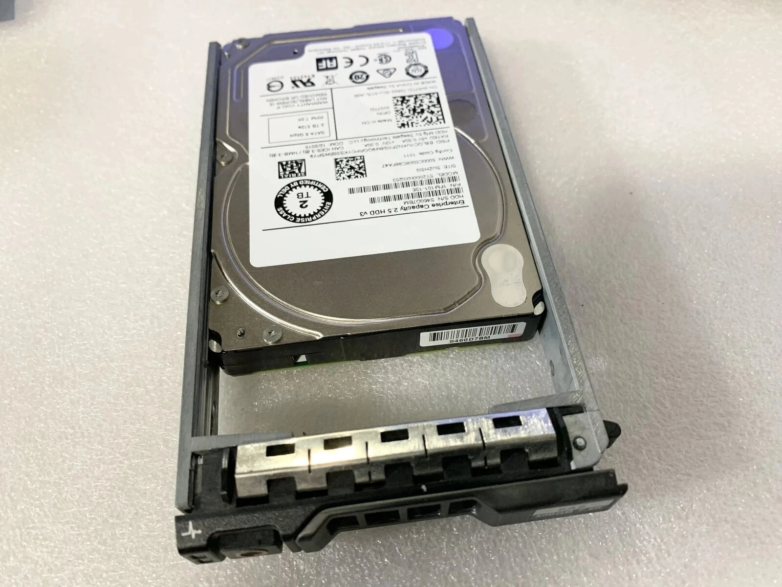 Б/у 0V07TD ST2000NX0253 R740 R930 Жесткий диск 2T 2.5 SATA