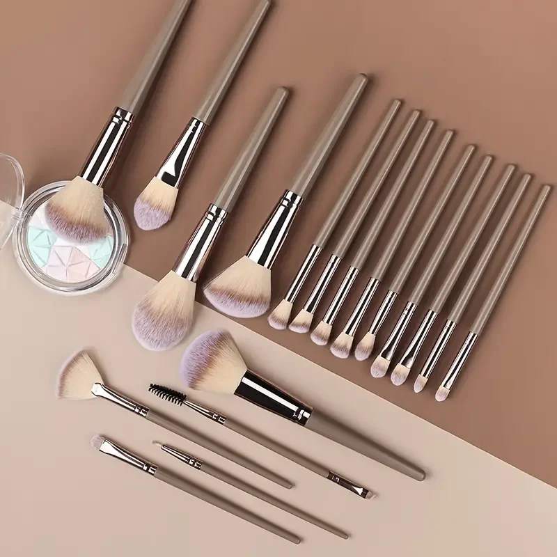 Ensemble de pinceaux de maquillage professionnels, 3 à 20 pièces, fond de teint doux et moelleux, fard à paupières, correcteur, mélange de Blush, outil de beauté Kabuki pour femmes