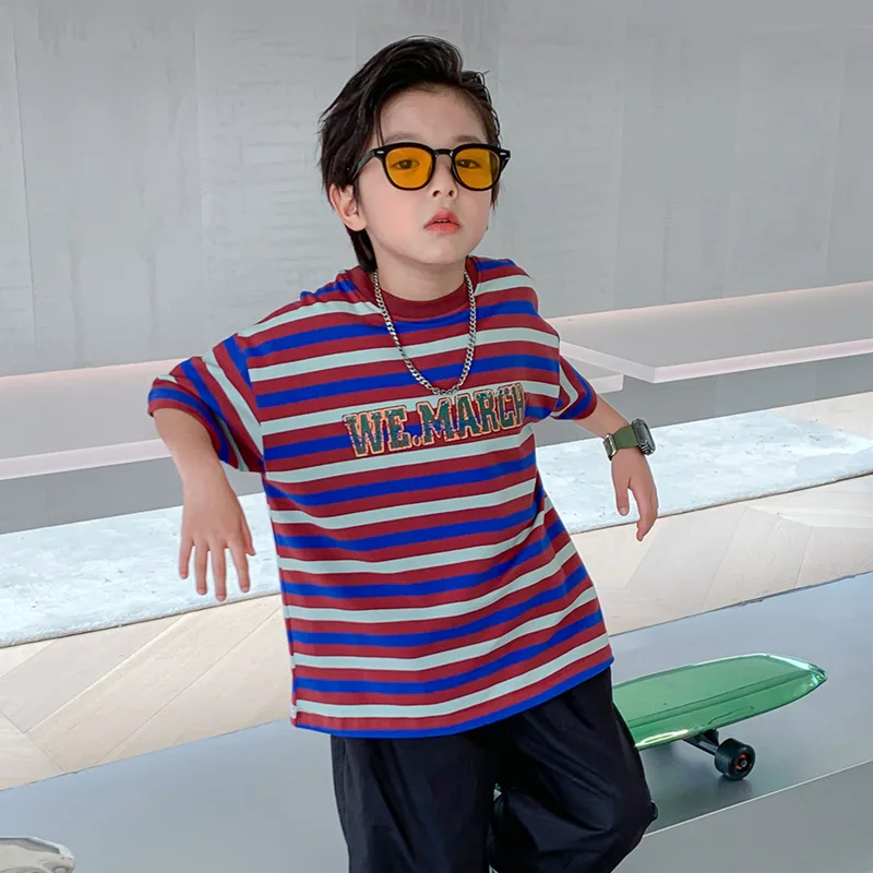 

Fashion Brand Loose Children's StripesTSummer T-shirt2024New Boys' Short Sleeve Middle and Big Children's Half Sleeve Top