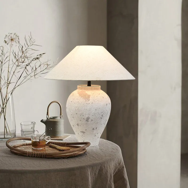 

Japanese-style wind thick ceramic jar desk lamp living room bedroom bedside B & B hotel courtyard villa ornament