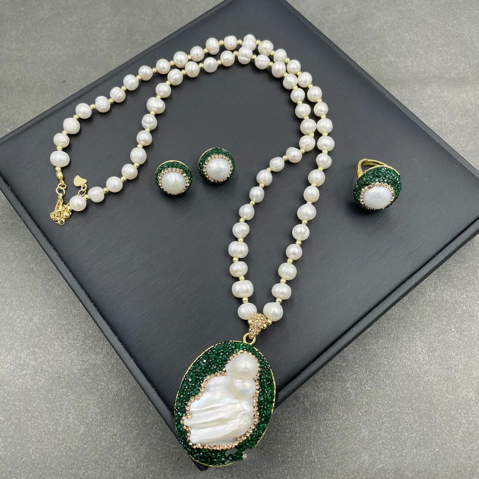 

ST006 Green Plated Natural Special Shaped Pearl Accessories Personalized Retro Style Jewelry For Banquet Match Jewelry Set