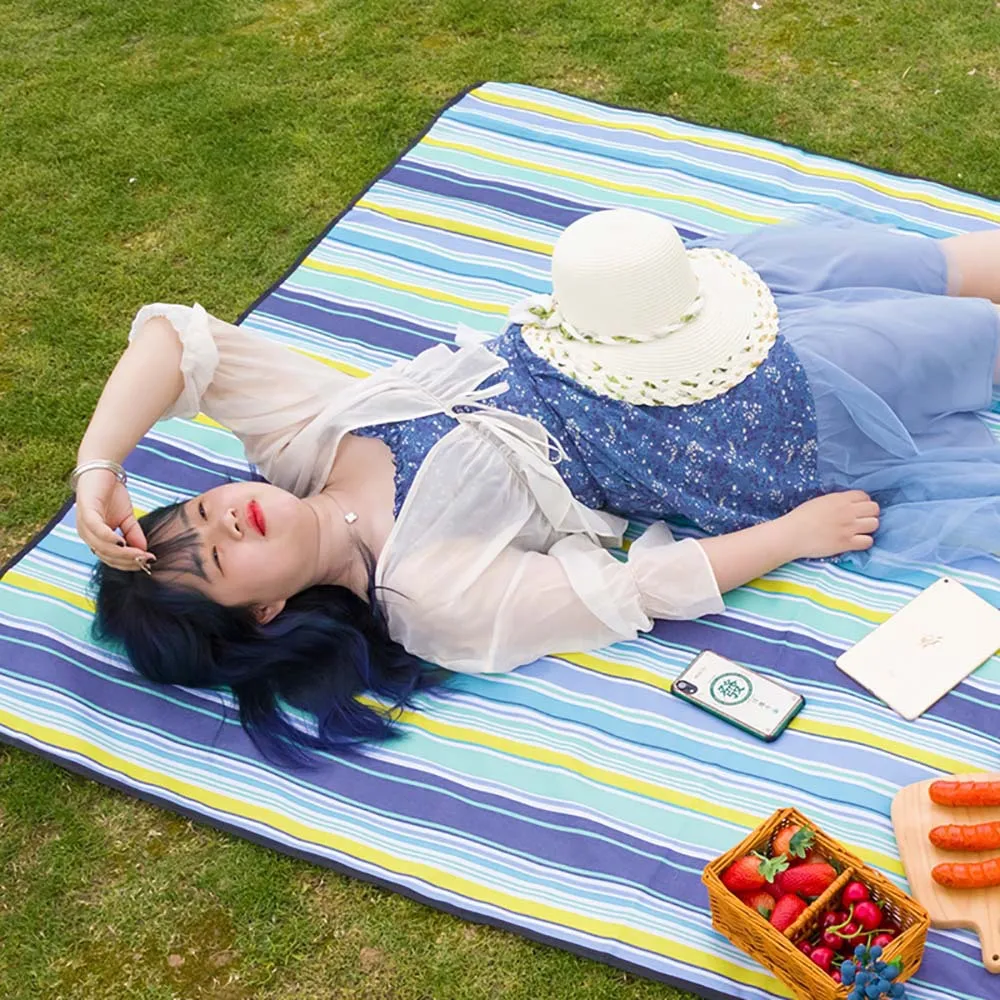 600D Oxford Cloth Waterproof Moisture-Proof Picnic Mat Durable 10-Year-Old Factory Tent Camping Style for Beach Stylish for All