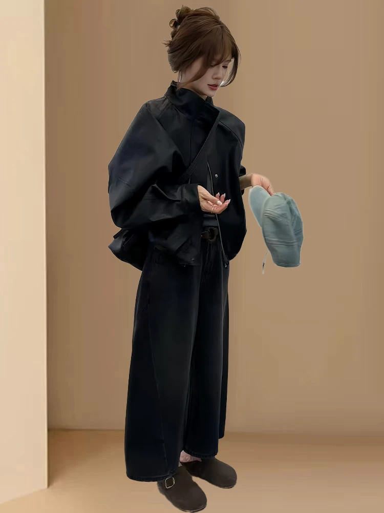 Modna, prosta kurtka skórzana z stójką, damska, na wczesną jesień, nowa, elegancka kurtka, luźny krój, zapinana na zamek.