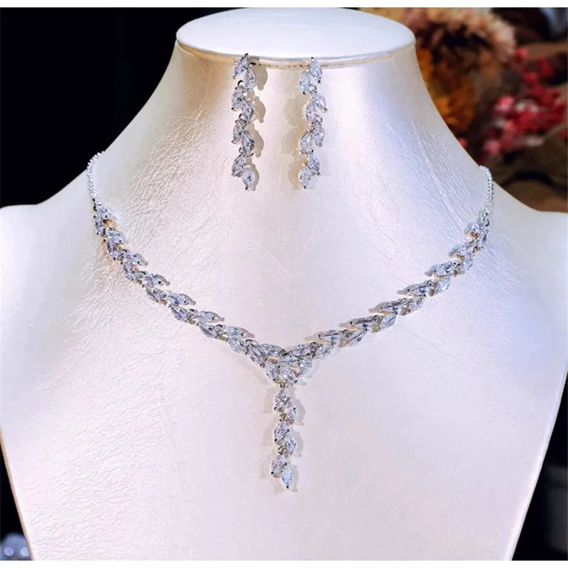 

CC Trendy Necklace Stud Earrings Sets for Wedding Women Accessory Bridal Bijoux Engagement Leaf Shape Crystal Jewelry Set FO065