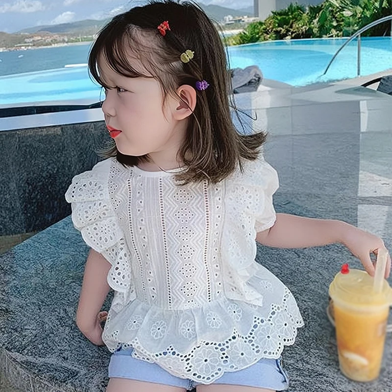 Children\'s Fashionable Sweet Korean Style Summer Girls Top Bottoming Shirt Short Sleeves Hollowed-out Hem Design Clothing