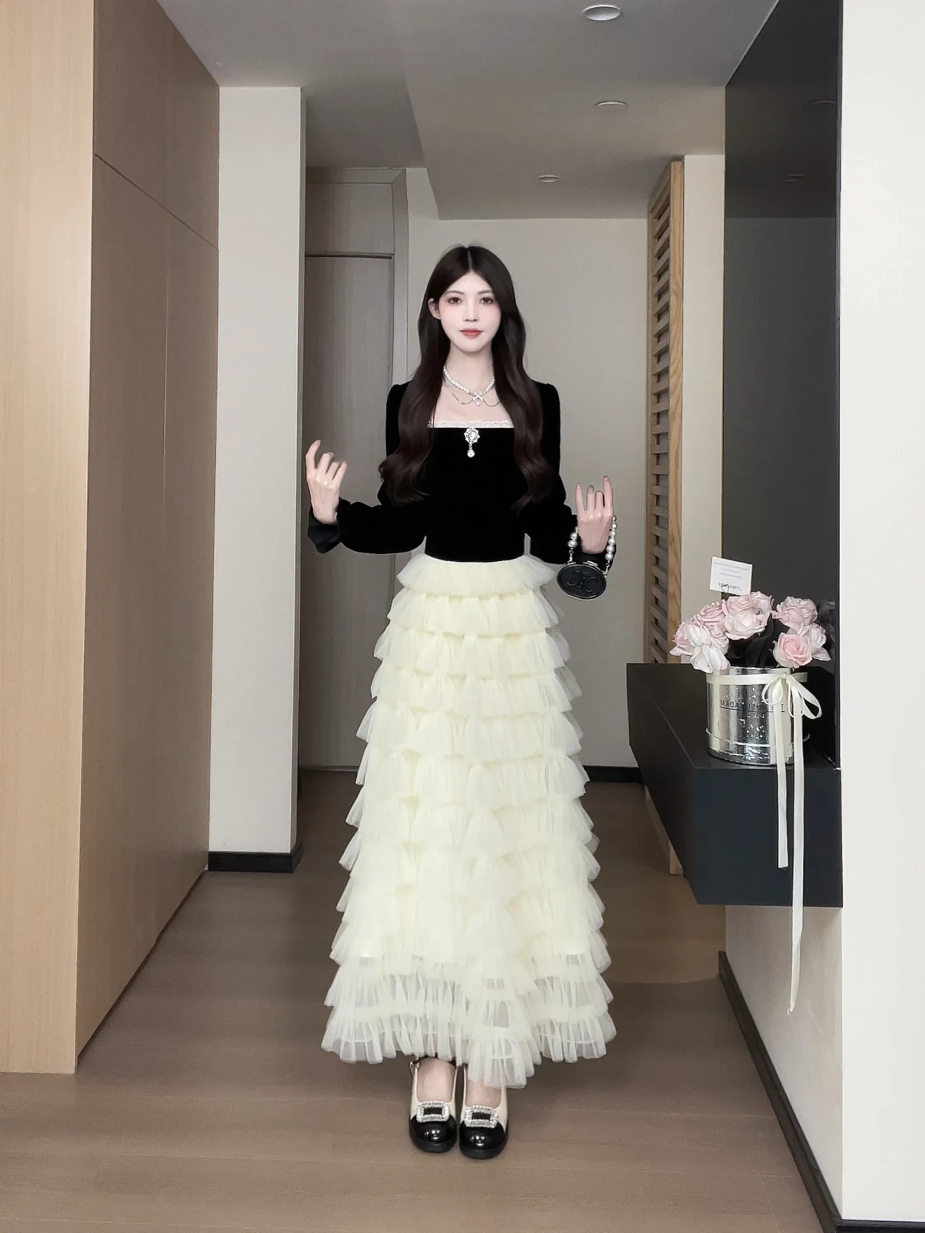 

Романтическое черное платье с квадратным вырезом и длинной юбкой, женское, приталенное, с завышенной талией, многоярусное, для свадьбы, вечеринки, работы, повседневной носки, уличного стиля