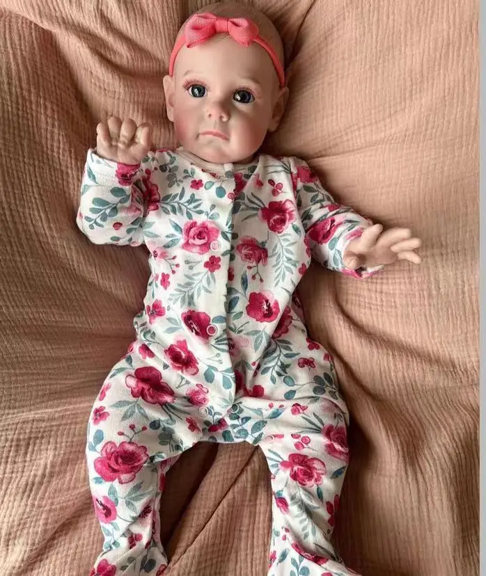 

SANDIE 58cm Reborn Baby Doll Maggie Already Finished 3D Skin With Painted Hair Cute Dress Best Gift For Christmas and Birthday