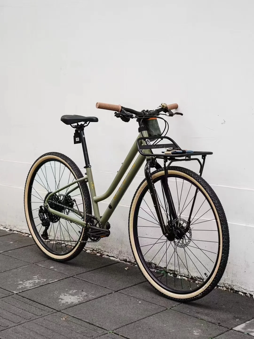 

Ardently Bicycle Front Rack Fixed Gear Road Mountain AluminumAlloy Bike Cargo Luggage Carrier Basket Load 5kg Cycling Accessory