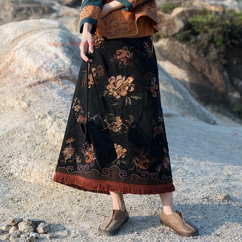 Китайская винтажная юбка 2025 года, традиционная хлопково-льняная жаккардовая юбка с цветочной вышивкой, восточная национальная эластичная поясная народная юбка