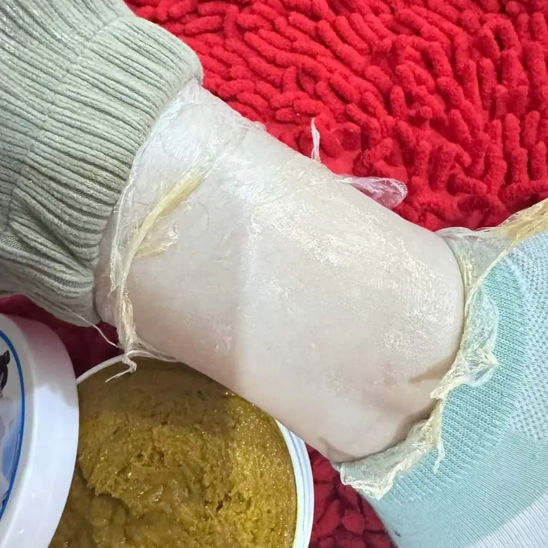 Thai Body Scrub, Whitening & Bumpy Skin Care, Exfoliating Dead Skin Cleanser for Full Body