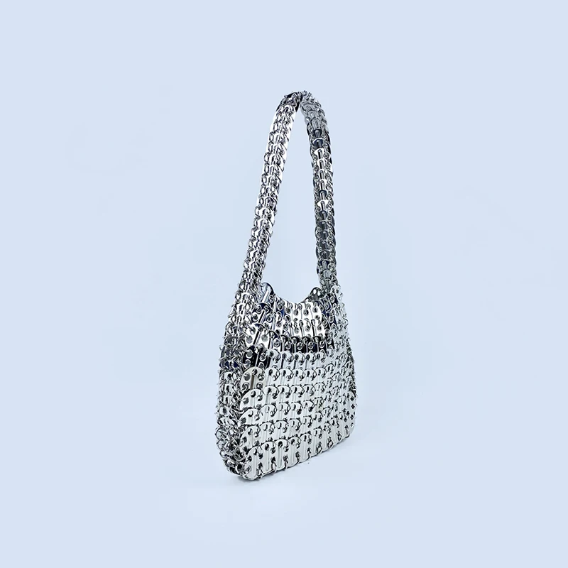 光沢のあるヴィンテージの鉄製シートバッグ,シルバースパンコールの手織りバッグ,金属製の餃子バッグ,携帯電話のハンドバッグ,ショルダーバッグ