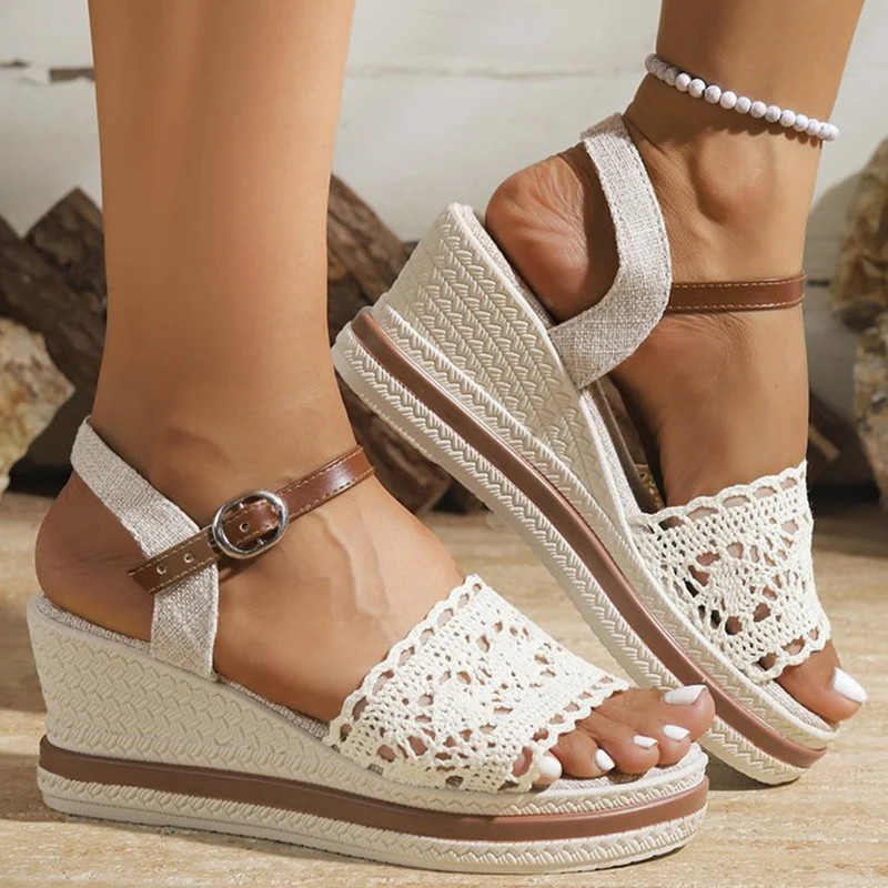

Summer Women Sandals Hollow Open Toe Shoes for Women Bohemian Beach Platform Woman Slides Adjustable Buckle Strap Women Slippers