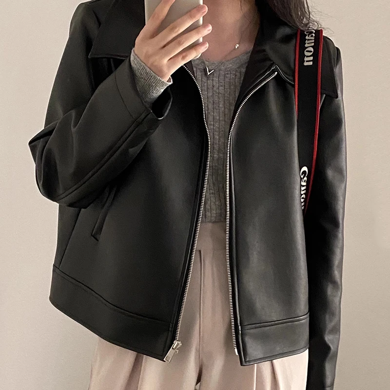 Stylowy, vintage'owy motocyklowy płaszcz damski z PU skóry, zapinany na zamek, luźny, uniwersalny, idealny na dojazdy do pracy, chroniący przed wiatrem, dla dziewcząt w wieku 8-24 lat.