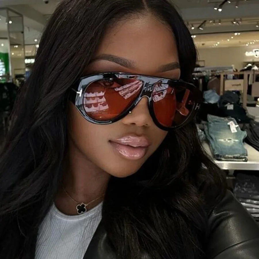 Vintage Wide Led Oval Gradient T occhiali da sole uomo New Fashion Brand Driving occhiali da sole donna Leopard Red Shades Uv400 Sport maschile