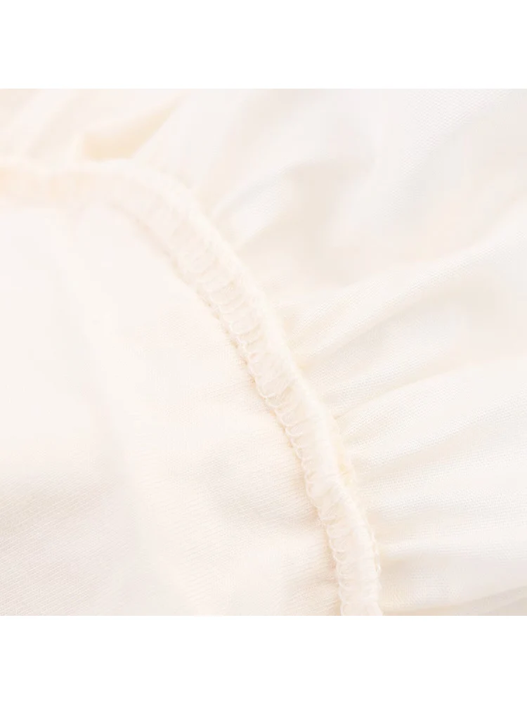 TFMLN 2025 الصيف امرأة ساحة طوق فستان قصير للحفلات موضة عارية الذراعين أكمام مطوي هيم لصق تزيين فستان بكتافة