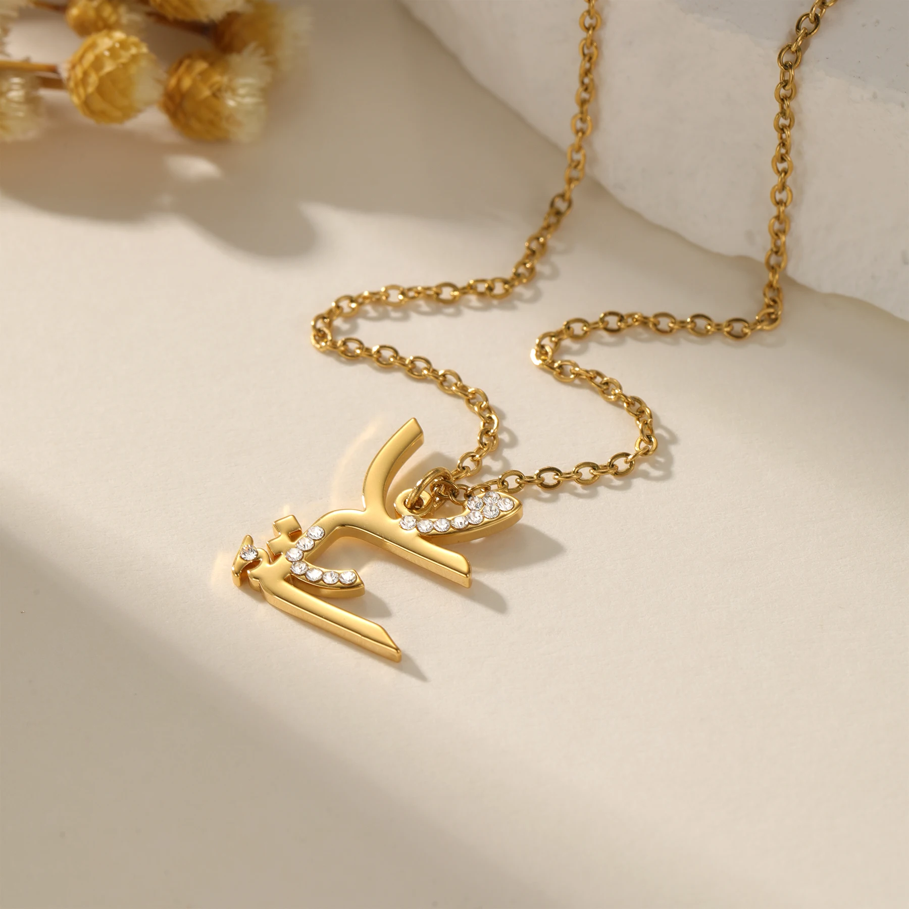 Custom Arabic Letters Necklace Luxury Jewelry Personalized Diamond Necklace Custom Calligraphy Letter Pendant Eid Gift for Women