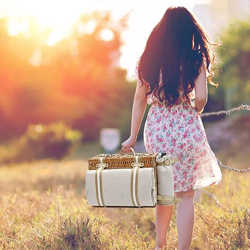 سلة نزهة معزولة مكونة من 19 قطعة للأزواج مع بطانية مقاومة للماء وحقيبة نبيذ للمغامرات الخارجية #5