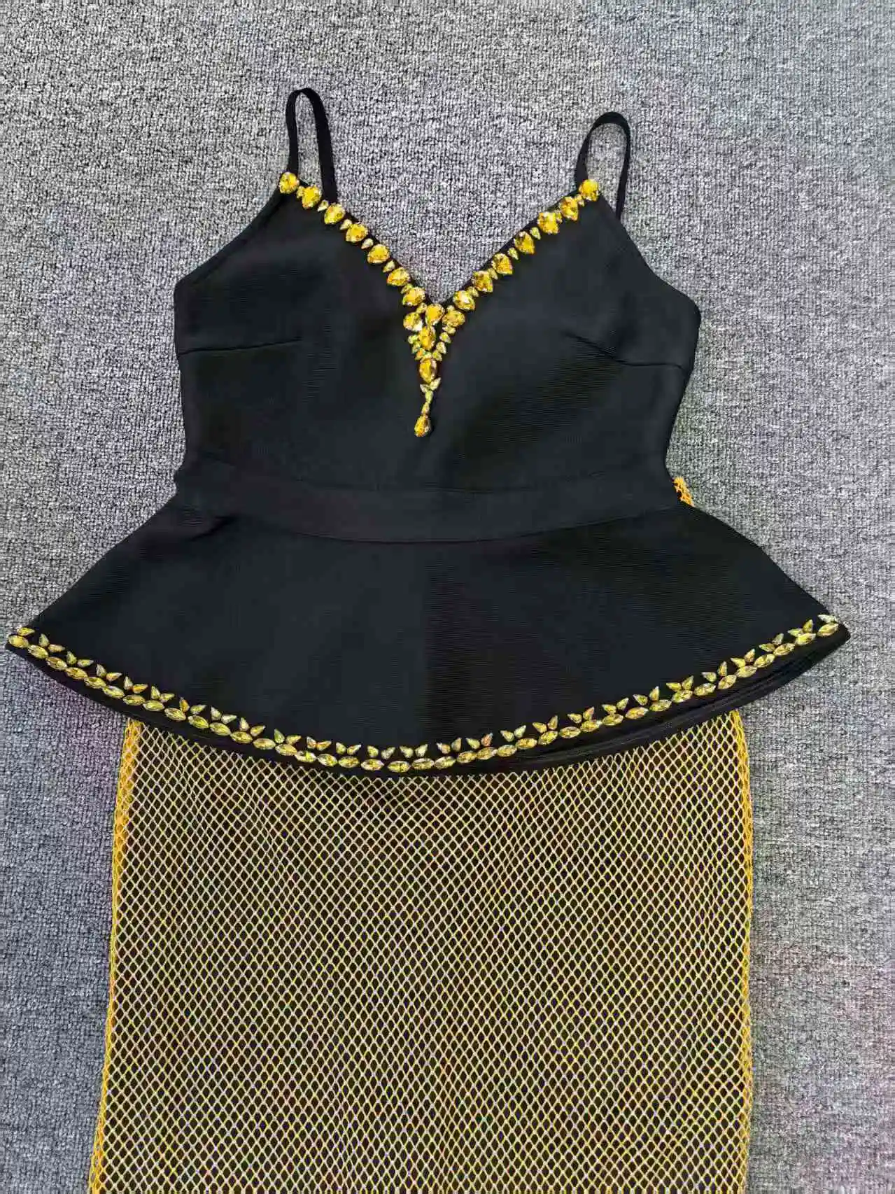 Vestido de noche tipo vendaje con falda de malla de lentejuelas negra y dorada desmontable, vestido de fiesta Formal recto transparente con tirantes finos ​