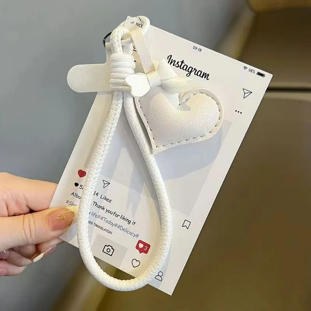 

Luxury Leather Charm Phone Lanyard Wrist Strap Tassel Love Heart Handmade Keychain Pendant Anti-loss Handbag Bag Accessories