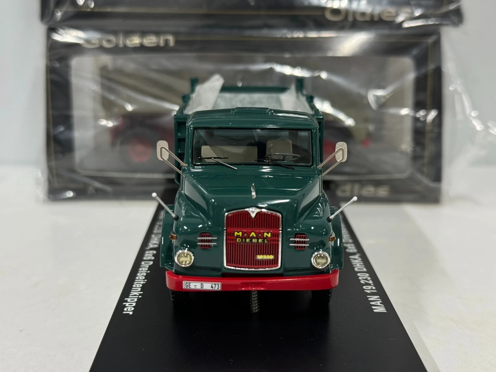 Diecast Golden Oldies 1/50 Scale MAN 19.230 DHKA 6️6 Kipper Resin Car Model Collectible Toy Gift Souvenir Display Ornament