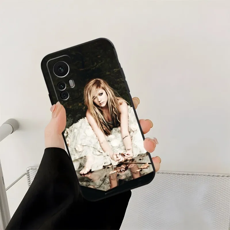 Singer Avril Lavigne Phone Case Fundas For Redmi Note 12S 12 11S 11 10 9S 8T 7 8 9 9T 10X A2 Pro Plus Black Silicone Cover