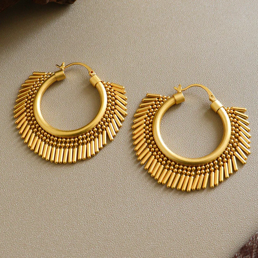 

New Arriv Gold Plated Metal Tassel Hoop Earrings for Women Metal Irregular Round Statement Huggie Ear Trendy Jewelry Party Birth