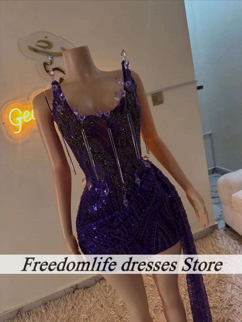 Donkerpaarse cocktailjurken Verjaardagsjurk met grondstaart Luxe mini-galajurk met kristallen kralen en kwastjes voor dames op maat