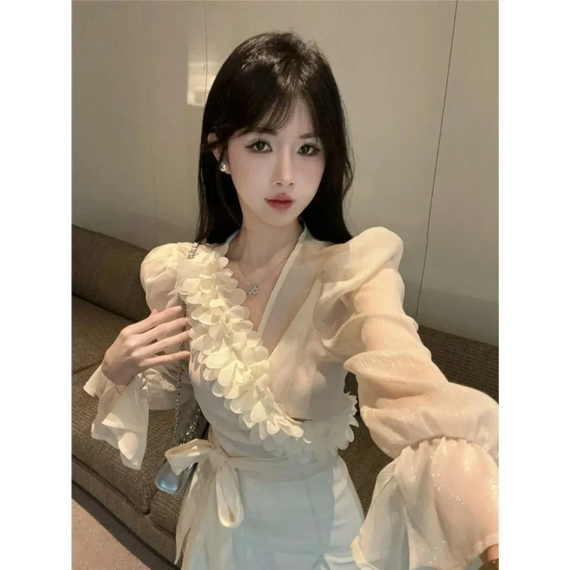 French Puff Sleeve Chiffon Shirt Women's Summer Pure Desire French V-Neck Small Top Is Beautiful Blouses