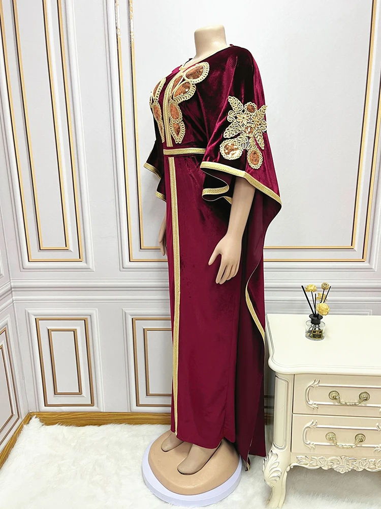 Muslim Luxury Abayas for Women Embroidery Velvet Long Sleeve Dresses Dubai Turkey Wedding Party Kaftan Robe Islamic Clothing