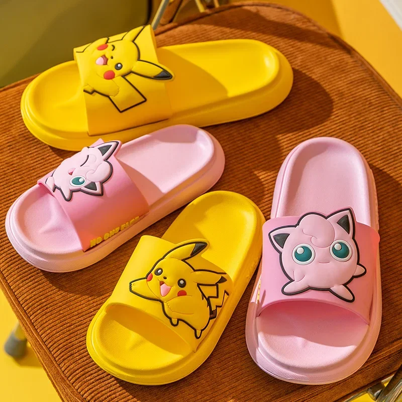 Pokemon estate pantofole per bambini per uomo e donna indoor antiscivolo Pikachu Squirtle Charmander sandali da bagno per bambini