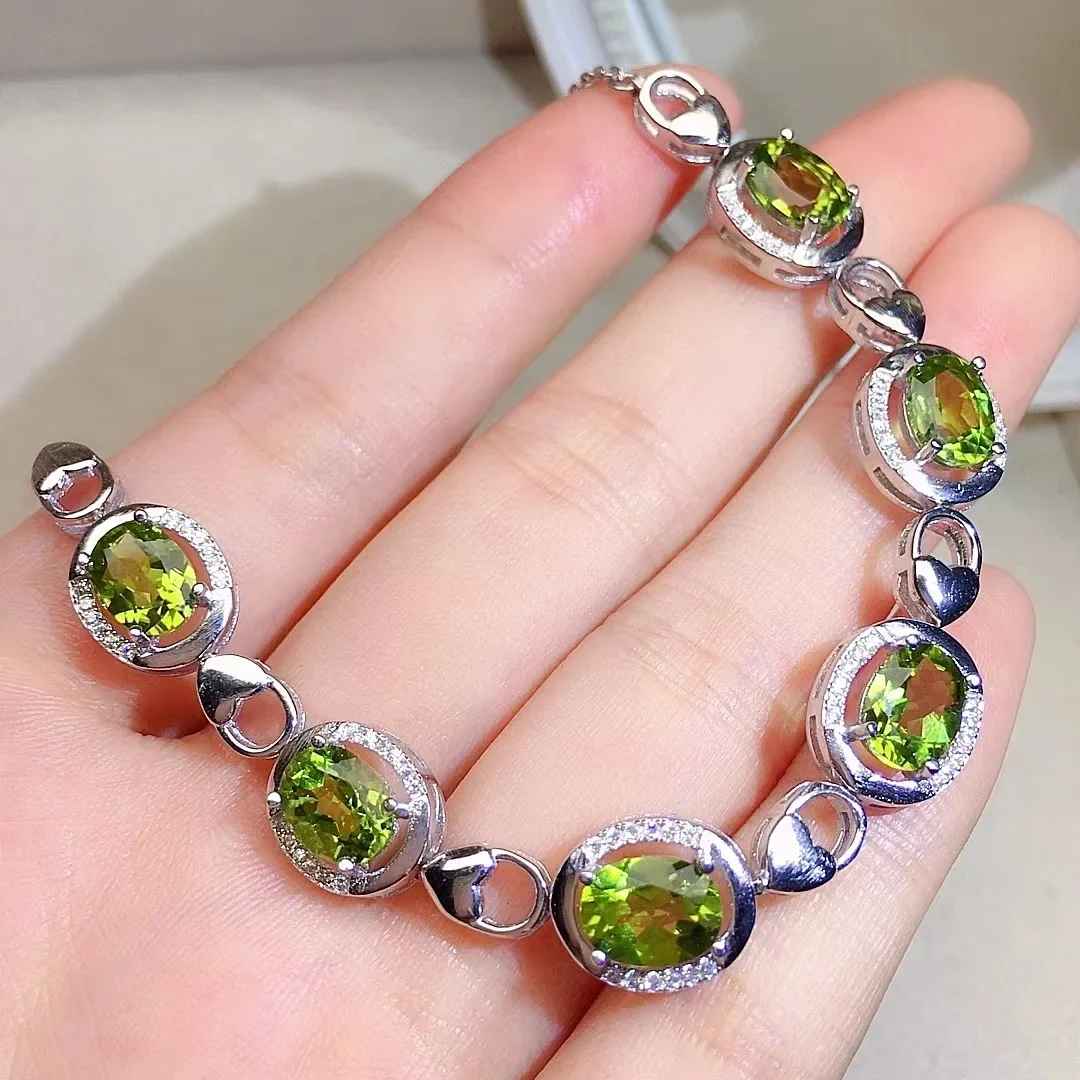 

Total 6ct Natural Peridot Bracelet 6mm*8mm VVS Grade Peridot 925 Silver Bracelet with 3 Layers Gold Plating Gift for Woman