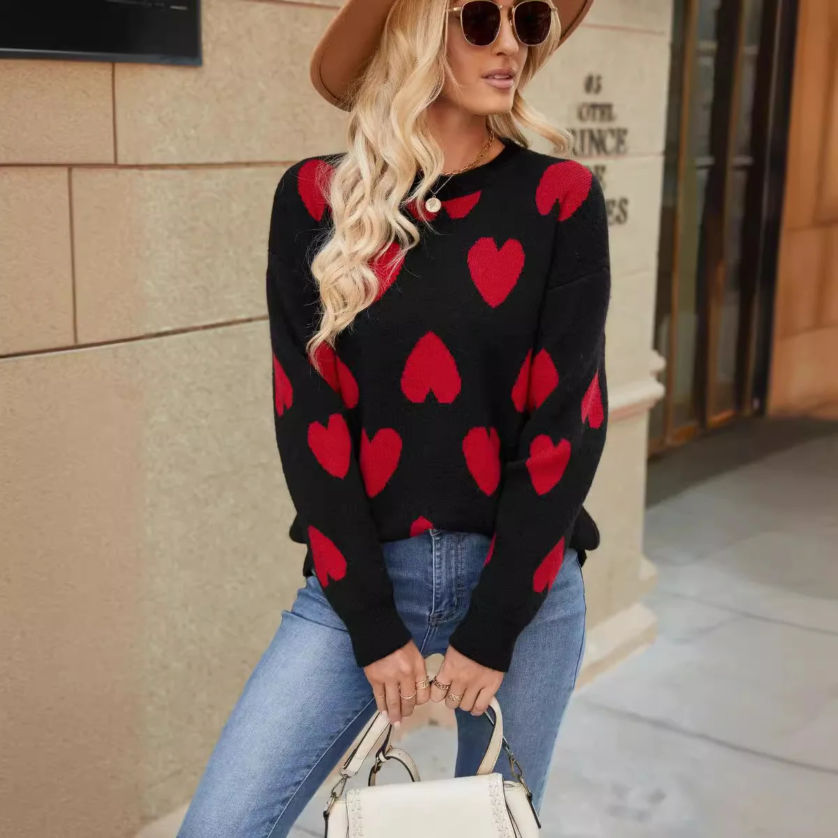 Women Minimalist Heart Print Drop Shoulder Crewneck Sweater Tops Basic Casual Long Sleeve Round Neck Knitted Pullovers