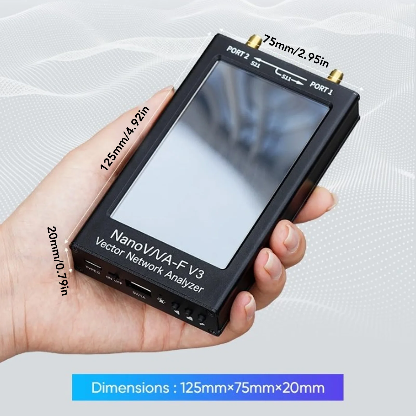 نطاق تردد محلل شبكة المتجهات 1 ميجا هرتز إلى 6 جيجا هرتز 4.3 بوصة شاشة تعمل باللمس تصميم محمول عالي الدقة محلل هوائي VHF UHF