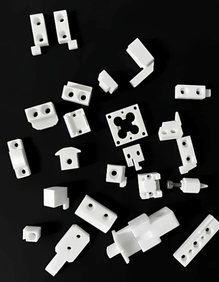 

Customized ceramic substrate 21-25mm high-temperature resistant porous alumina heat sink tool parts