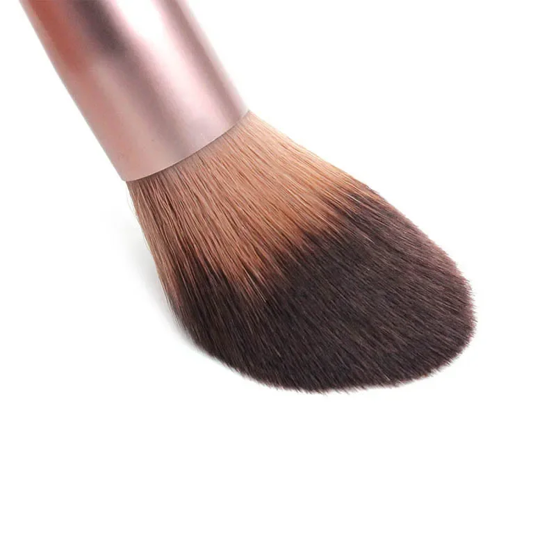 Pinceau de maquillage en poudre avec manche en bois, brosse à cheveux doux, fard à joues, surligneur, outils cosmétiques de beauté, visage, 1 pièce