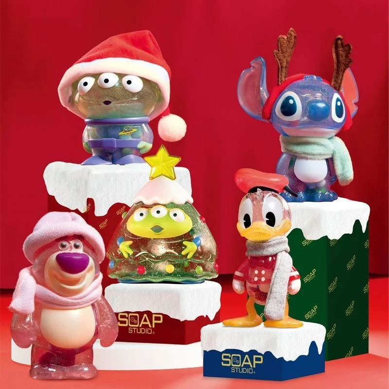 Disney Toy Story Donald Duck Stitch lasso Alien Anime Figure decorazione della casa modello Desktop ornamento regali per bambini di natale